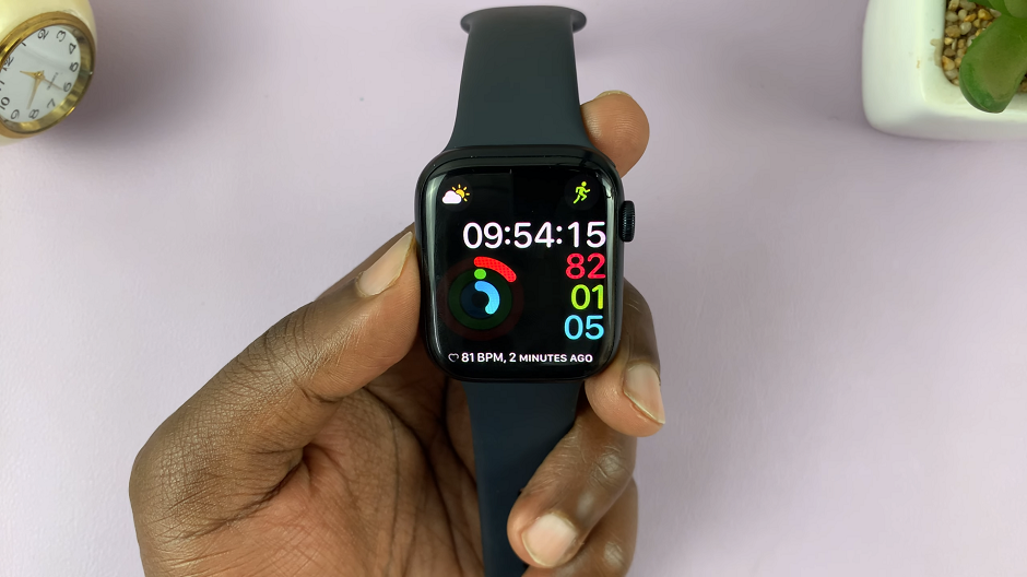 Show Steps On Watch Face Of Your Apple Watch