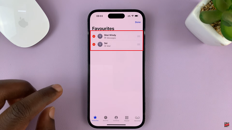 Remove Favourite Contacts On iPhone
