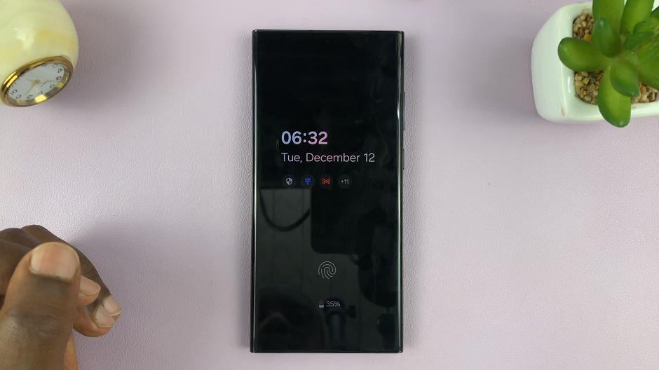 Change Lock Screen Clock Style On Samsung Galaxy