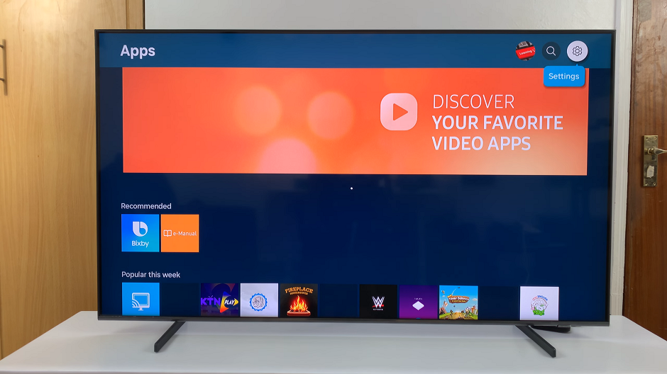 How To FIX YouTube Showing In Small Screen On Samsung Smart TV