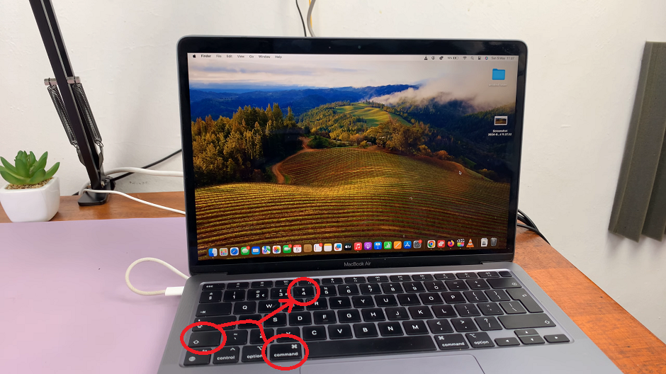 How To Screenshot a Portion Of the Screen On Mac & MacBook