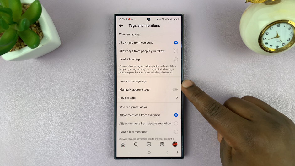 Disable 'Manually Approve Tags' On Instagram