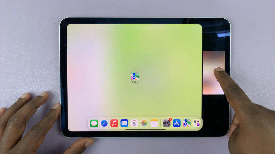 How To Use Split Screen On M4 iPad Pro