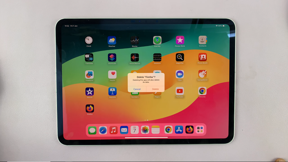 How To Delete Apps On M4 iPad Pro