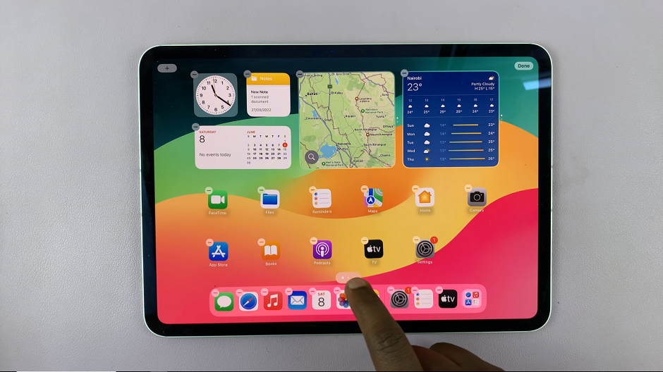 Cómo reorganizar las pantallas de inicio en el iPad Pro M4