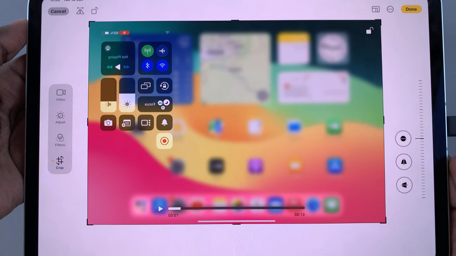 How To Flip an Image On iPad