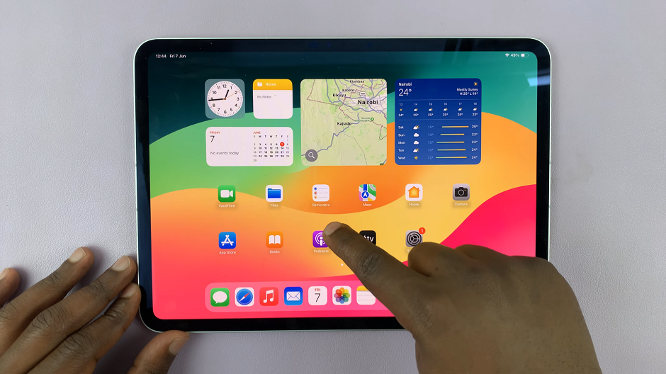 How To Close Apps On M4 iPad Pro