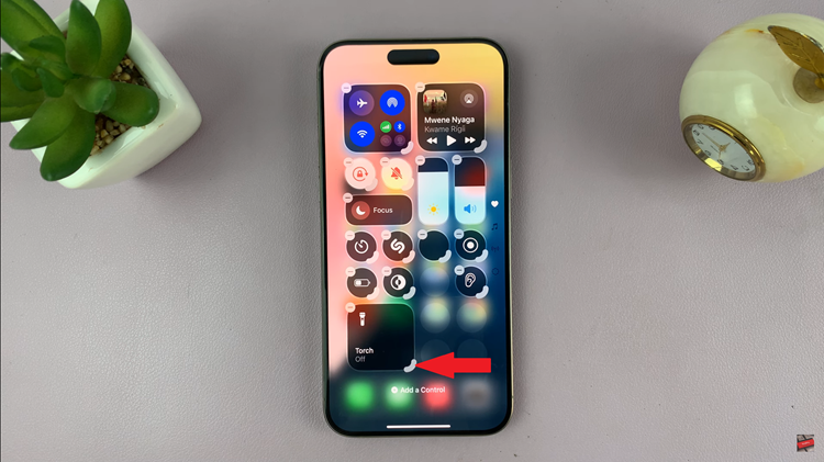 How To Adjust Control Center Icon Size On iOS 18
