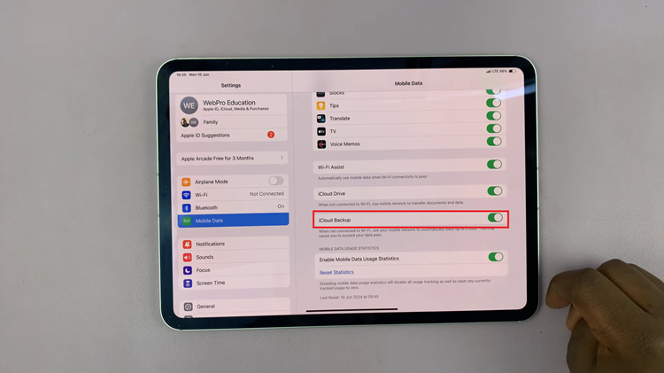 How To Back Up Using Mobile Data On M4 iPad Pro