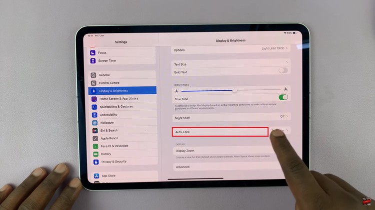 How To Change Screen Timeout Period On M4 iPad Pro
