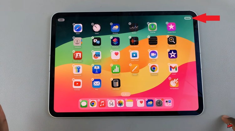 How To Move Home Screen Icons On iOS 18 iPad