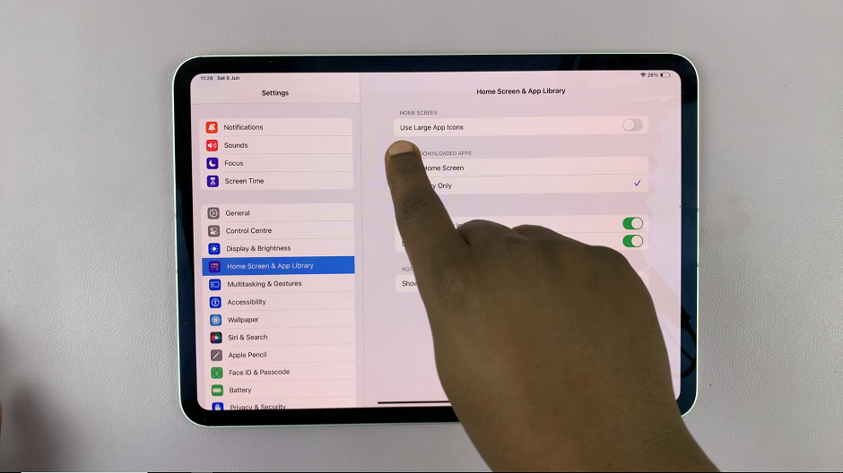 How To Use Large App Icons On M4 iPad Pro