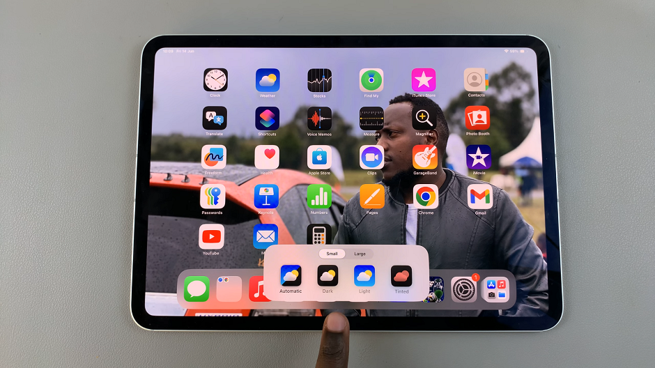 How To Switch To Small App Icons In iOS 18 (iPad)