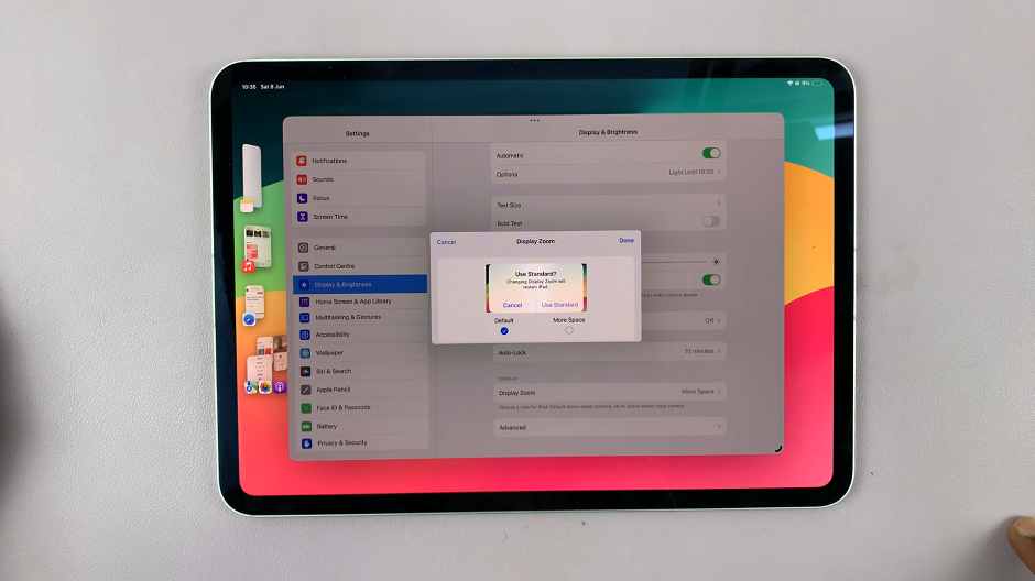 How To Reset Default Display Zoom On M4 iPad Pro