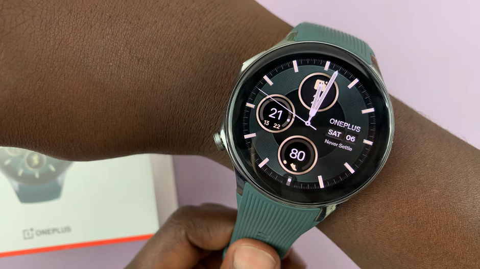 Change Wrist & Button Orientation On OnePlus Watch 2