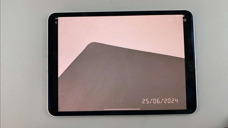 How To Add Timestamps To Photos On iPad