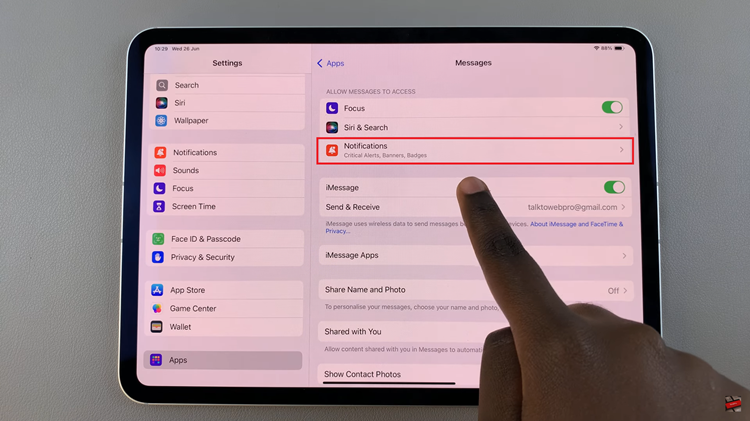 How To Enable & Disable Message Notification Badges On iPad