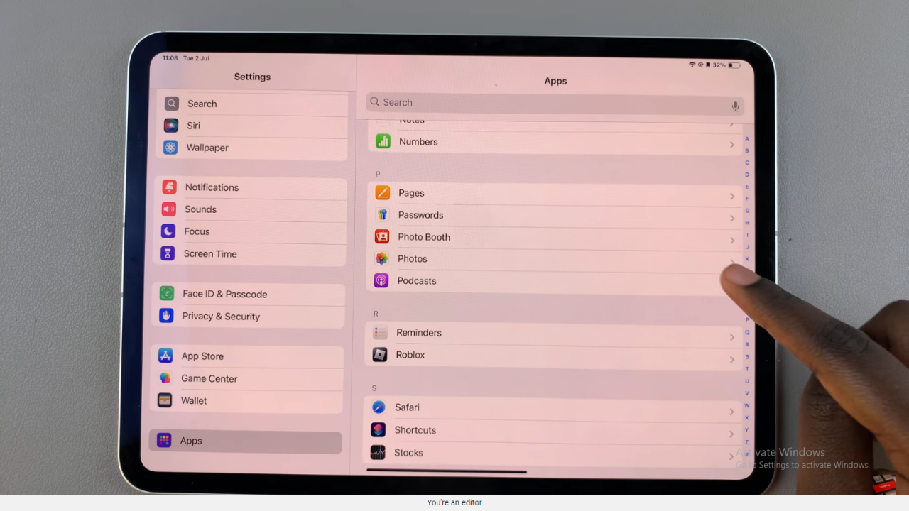 Stop Sharing Photos With Other Apple Devices Using Your Apple ID On iPad