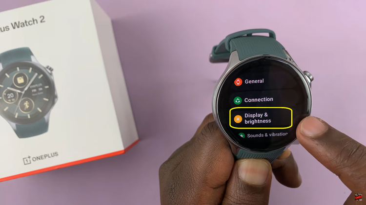 Turn Automatic Brightness ON & OFF In OnePlus Watch 2