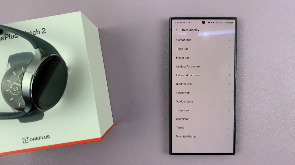 How To Change Workout Data Display On OnePlus Watch 2