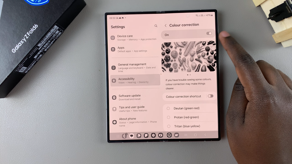Color Correction On Galaxy Z Fold 6