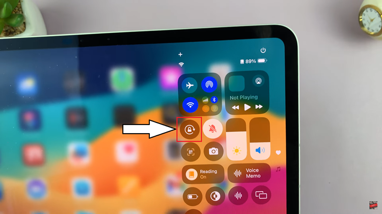 How To Turn ON & OFF Screen Rotation Lock On iPad