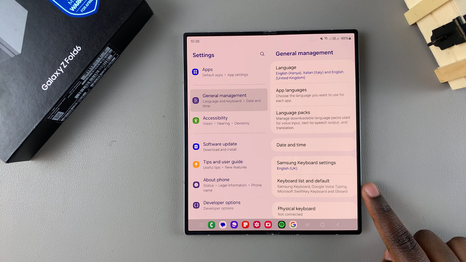 Keyboard List and Default On Galaxy Z Fold 6