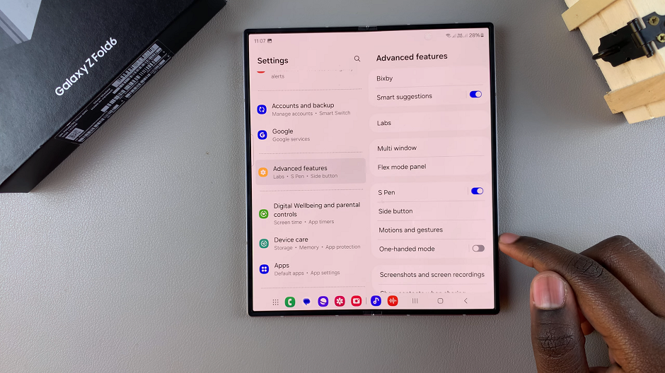 How To Enable / Disable Mute With Gestures On Galaxy Z Fold 6