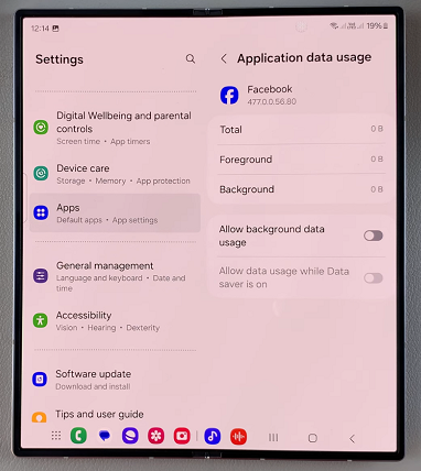 Restringir el uso de datos en segundo plano en Galaxy Z Fold 6