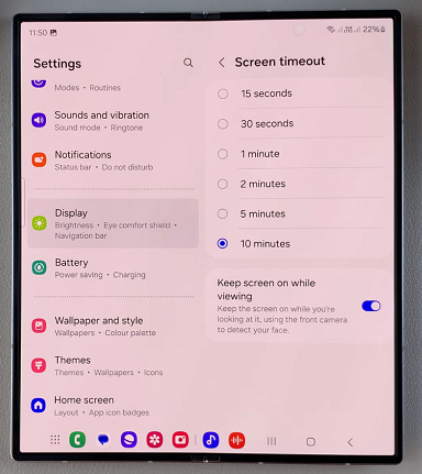 How To Enable / Disable 'Keep Screen On While Viewing' On Your Galaxy Z Fold 6