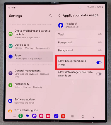 Cómo restringir el uso de datos en segundo plano en Galaxy Z Fold 6