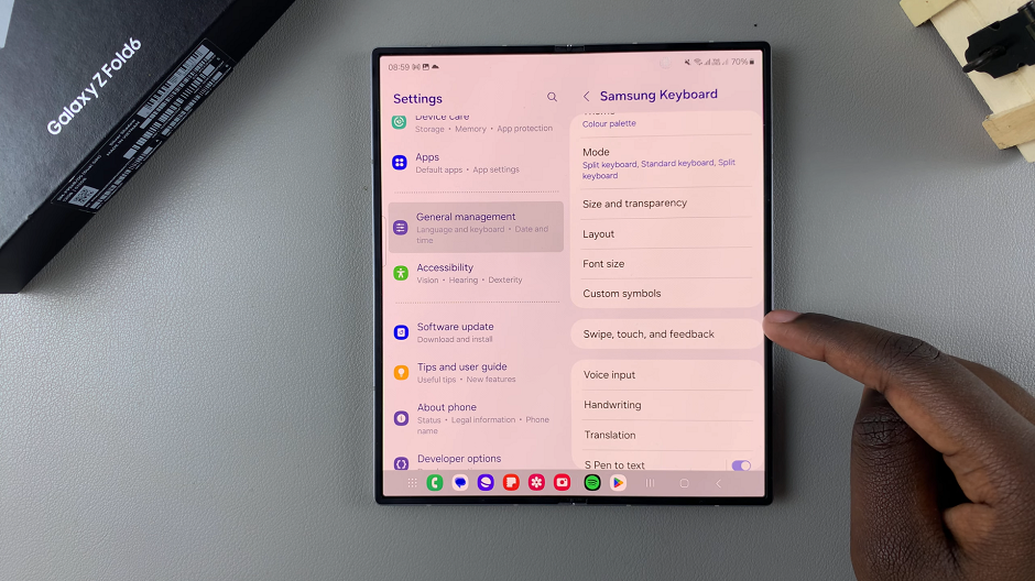 How To Enable / Disable 'Swipe To Type' On Keyboard Of Galaxy Z Fold 6