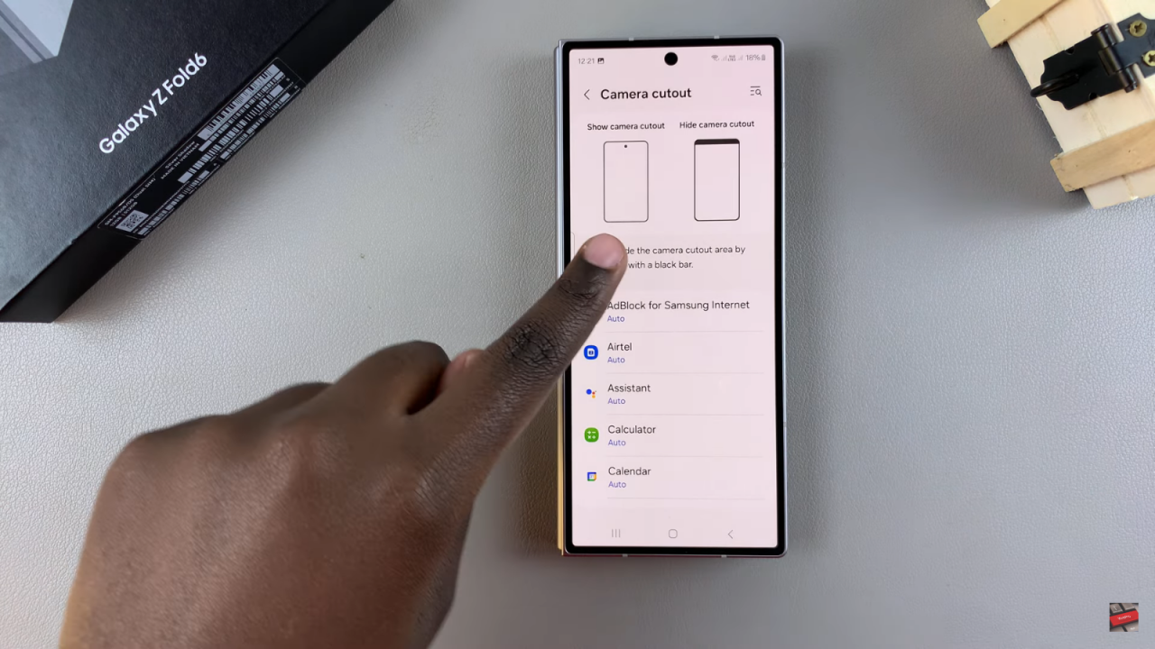 Hide Camera Cut Out On Samsung Galaxy Z Fold 6