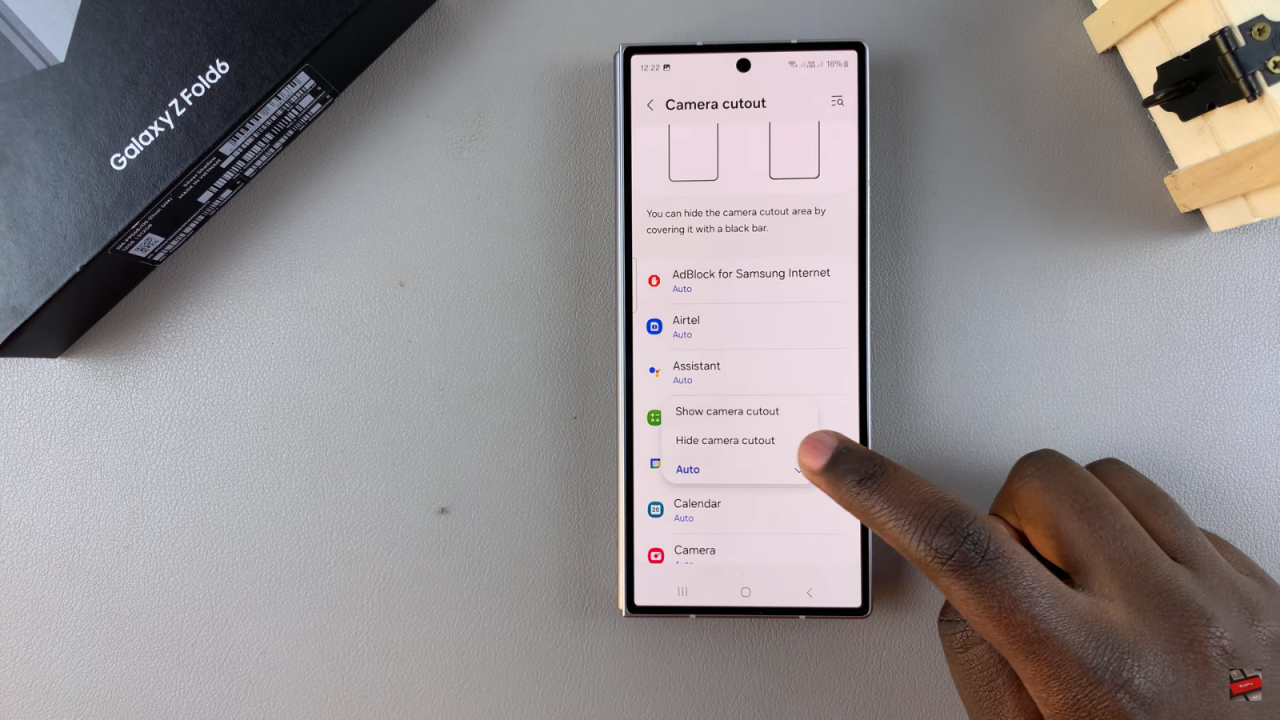 Hide Camera Cut Out On Samsung Galaxy Z Fold 6