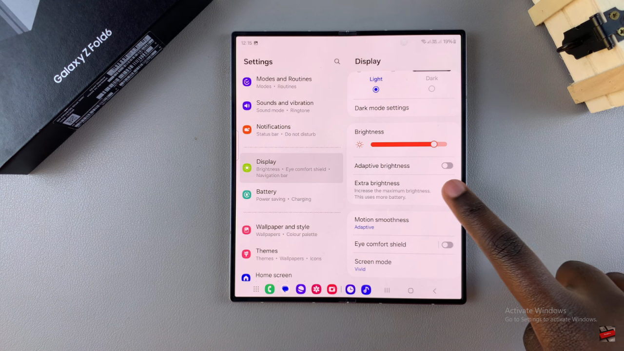 Turn ON/OFF Extra Brightness On Samsung Galaxy Z Fold 6