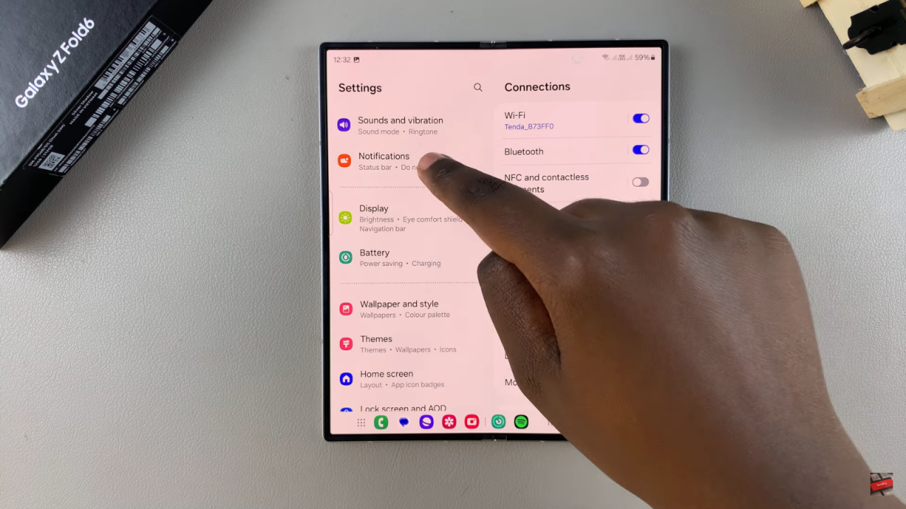 Hide Notification Contents On Lock Screen Of Samsung Galaxy Z Fold 6