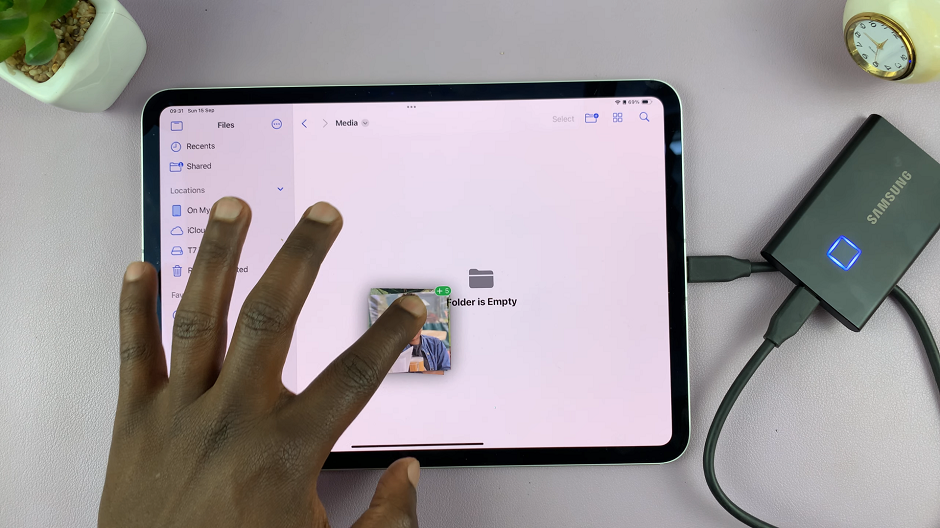 Transfer Photos & Videos From iPad To External Drive