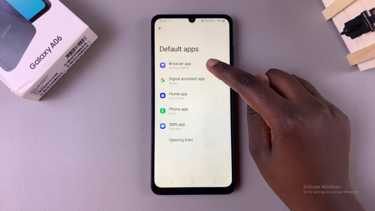 Change Default Browsing App On Samsung Galaxy A06.